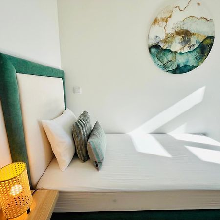Lisbon Ata Chic Flats Executive Apartment Exterior photo