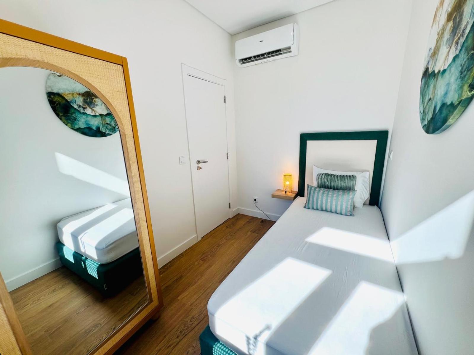 Lisbon Ata Chic Flats Executive Apartment Exterior photo