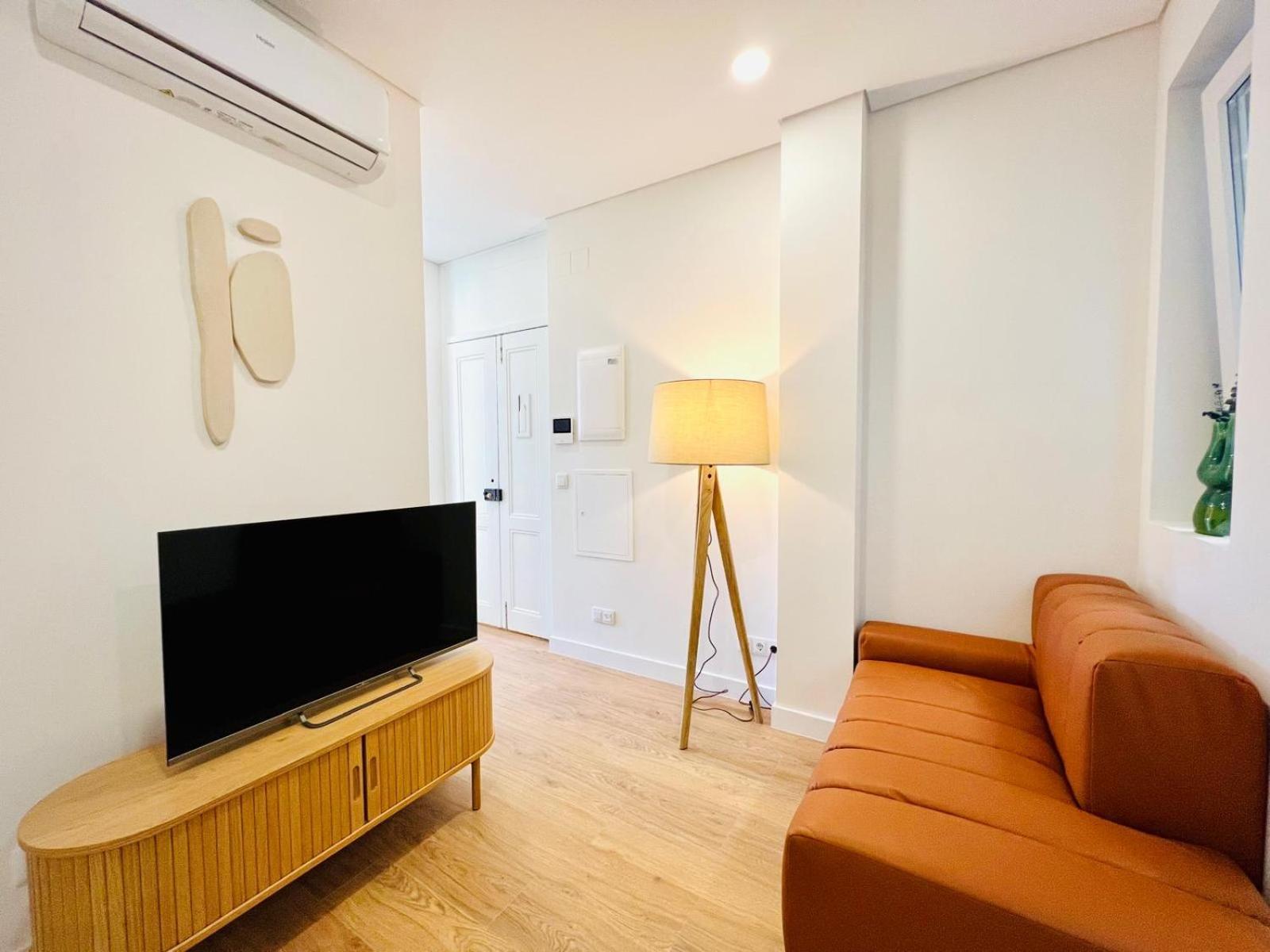 Lisbon Ata Chic Flats Executive Apartment Exterior photo